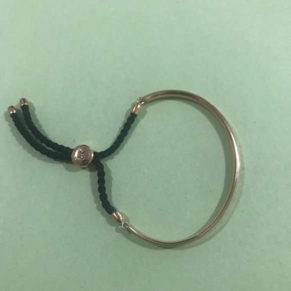 Monica Vinader Fiji Friendship Bracelet - engraved - Picture 2 of 5